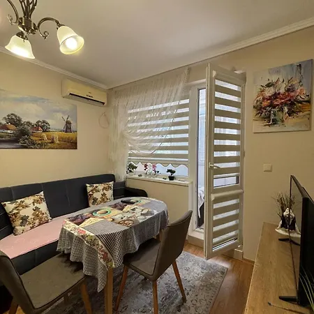 Rosa Marina * 内塞伯尔